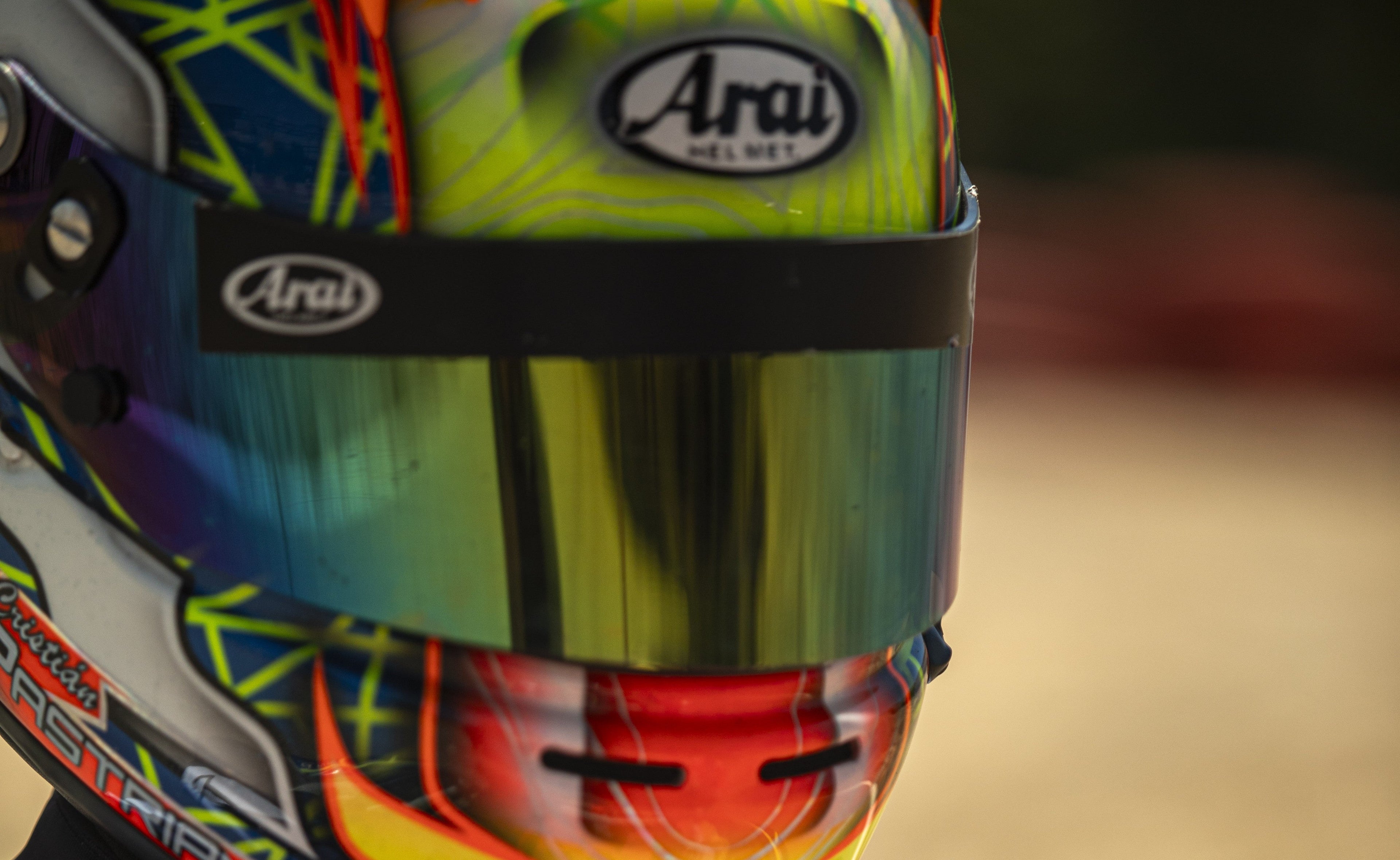 Cascos y Accesorios para Automovilismo | 100% Homologados FIA | Proshop Chile