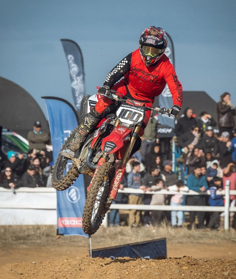 Equipamiento MX | Guantes, Jersey y Pantalones Motocross.