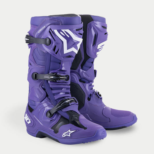 Botas Tech 10 Ultravioleta/ Negro